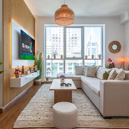 Torch 77 - By Saffron House Ostello Dubai Esterno foto