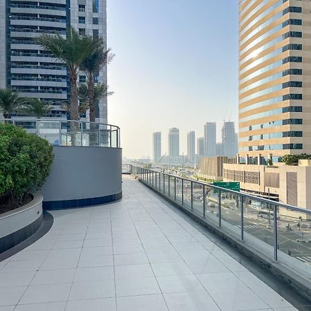Torch 77 - By Saffron House Ostello Dubai Esterno foto