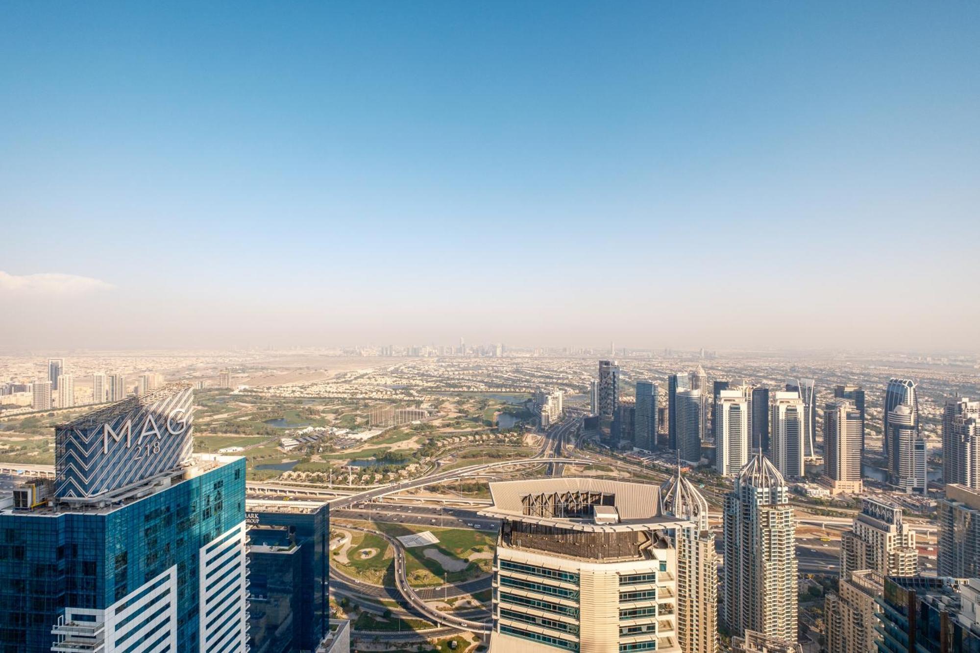 Torch 77 - By Saffron House Ostello Dubai Esterno foto