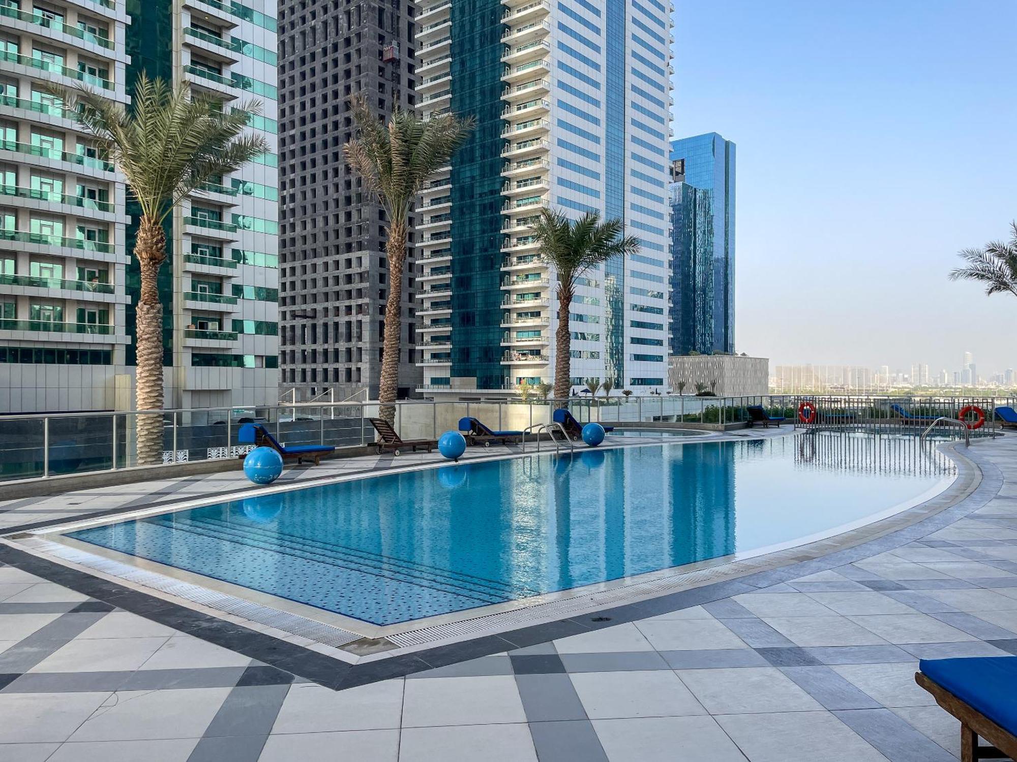 Torch 77 - By Saffron House Ostello Dubai Esterno foto