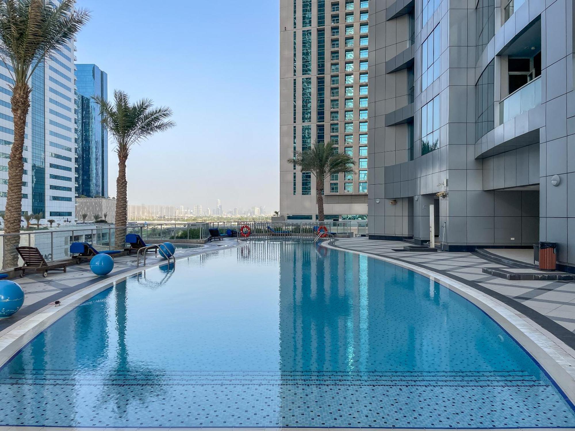 Torch 77 - By Saffron House Ostello Dubai Esterno foto